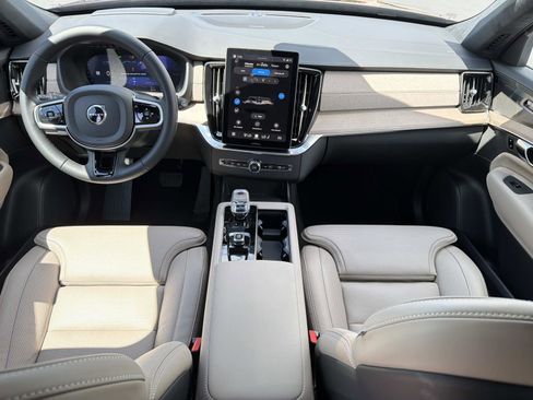 New 2026 Volvo XC90 T8 Ultra w/ Lounge Package AWD/4WD image 7
