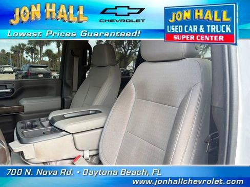 Used 2021 Chevrolet Silverado 2500 LT image 21