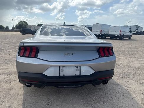 Used 2024 Ford Mustang GT Premium RWD image 4