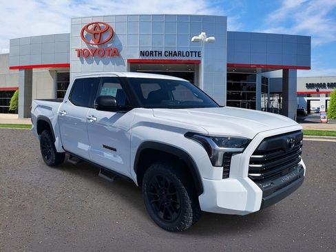 New 2026 Toyota Tundra SR5 image 3