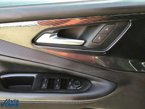 Used 2024 Chevrolet Blazer EV LT image 28