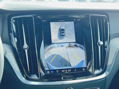 Certified 2024 Volvo S60 B5 Plus w/ Climate Package image 19