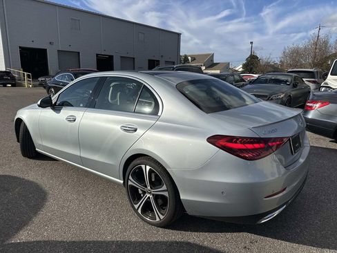 Used 2024 Mercedes-Benz C 300 Sedan image 5