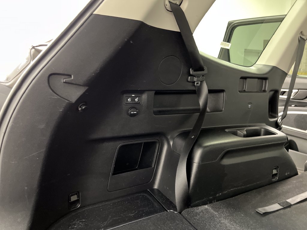 Used 2025 Kia Telluride S FWD image 45