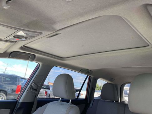 Used 2012 Toyota RAV4 FWD image 14