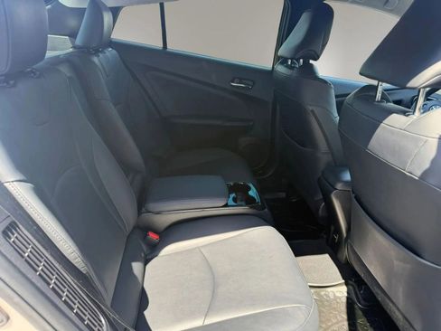 Used 2019 Toyota Prius Prime Advanced image 37