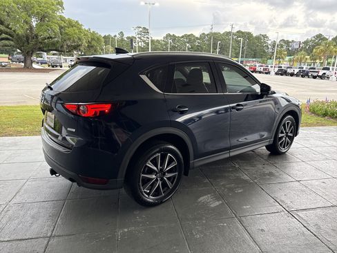 Used 2018 MAZDA CX-5 Grand Touring w/ Premium Package FWD image 11