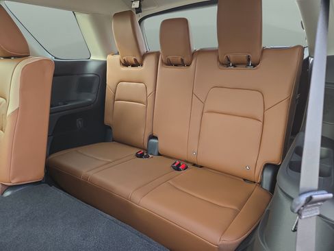 New 2026 Nissan Pathfinder Platinum w/ Cargo Package image 41