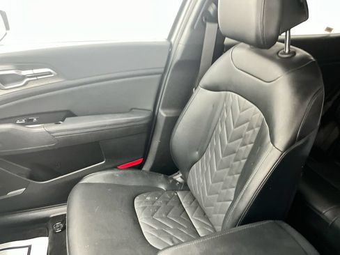 Certified 2025 Kia Sportage X-Line w/ Premium Package AWD/4WD image 24