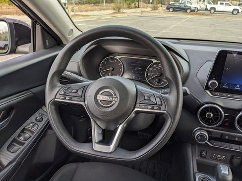 Used 2024 Nissan Sentra SV image 23