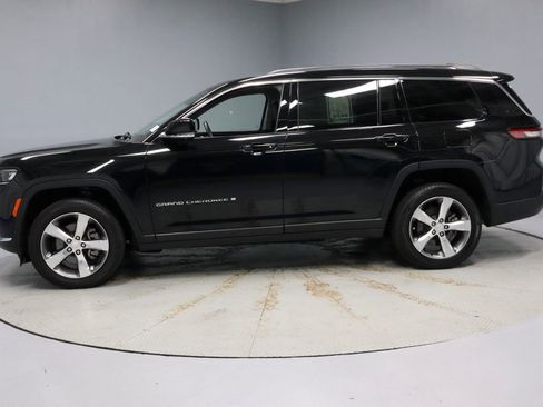 Used 2022 Jeep Grand Cherokee L Limited w/ Luxury Tech Group II AWD/4WD image 9
