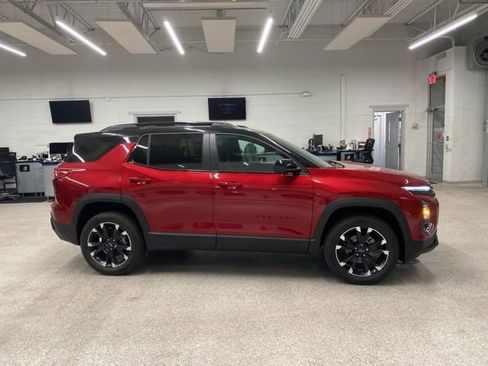 New 2026 Chevrolet Equinox RS w/ Convenience Package III AWD/4WD image 4
