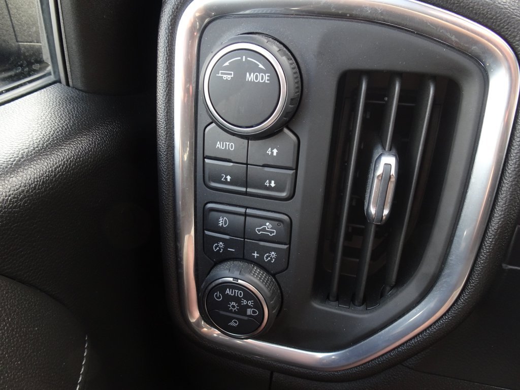 Used 2021 Chevrolet Silverado 1500 LT Trail Boss w/ Convenience Package II AWD/4WD image 24