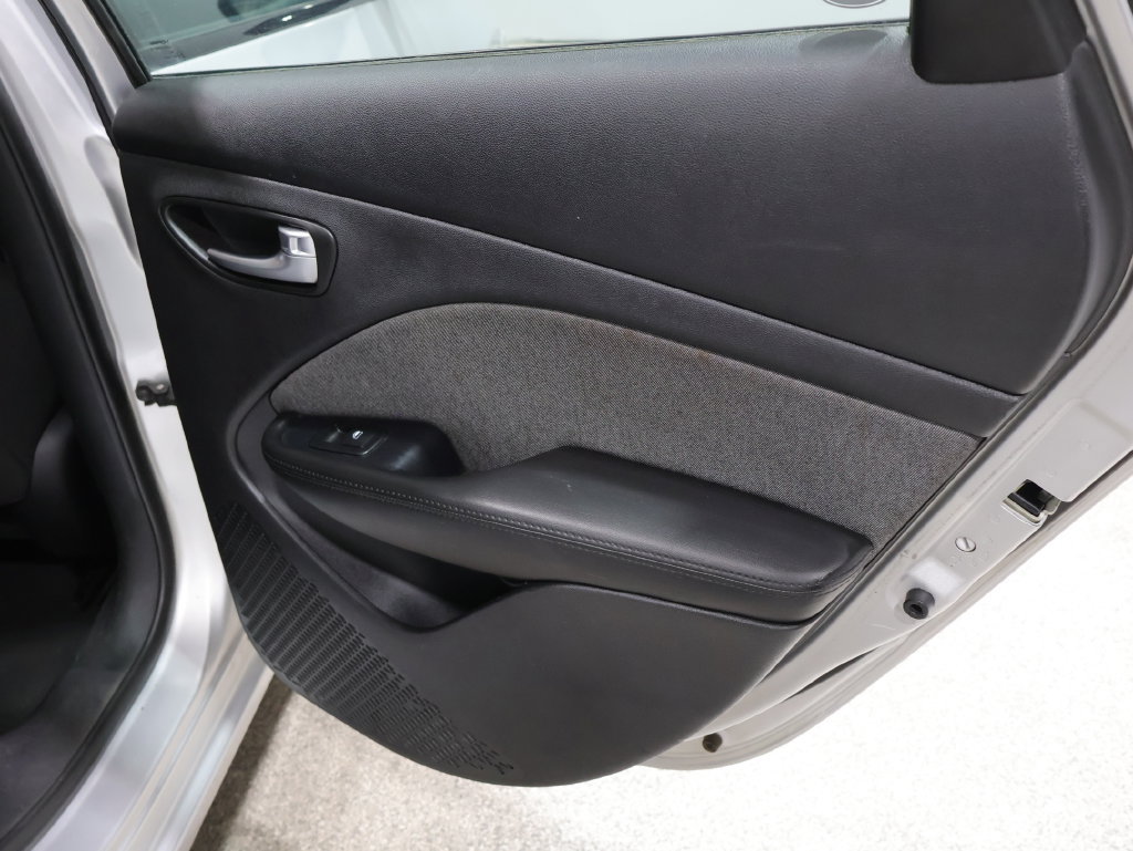 Used 2013 Dodge Dart Aero FWD image 25