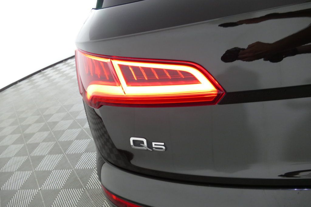 Used 2019 Audi Q5 Premium AWD/4WD image 36