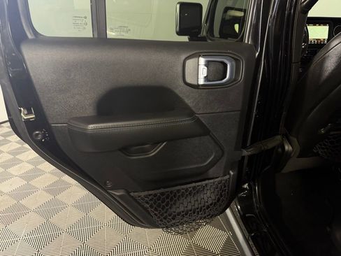 Used 2021 Jeep Wrangler Unlimited Rubicon 4xe w/ Safety Group AWD/4WD image 26