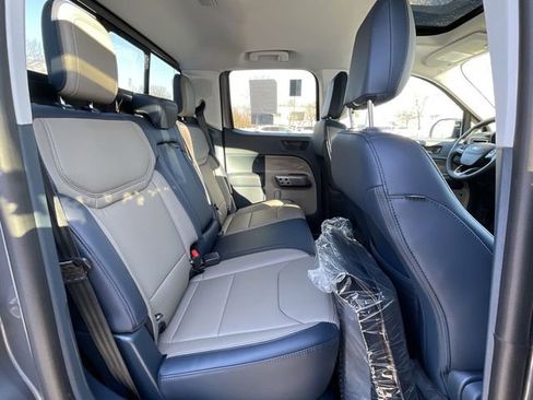 New 2025 Ford Maverick Lariat w/ 4K Tow Package image 21