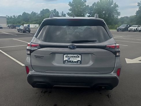 Certified 2026 Subaru Forester Premium AWD/4WD image 5