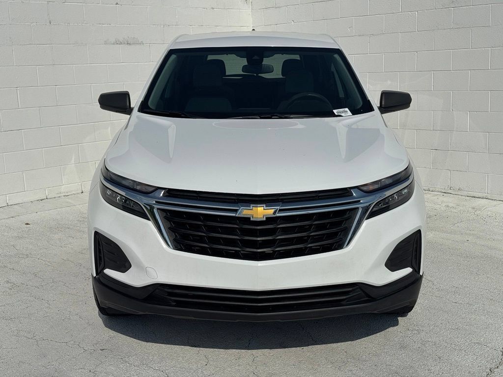 Used 2023 Chevrolet Equinox LS w/ LS Convenience Package FWD image 6