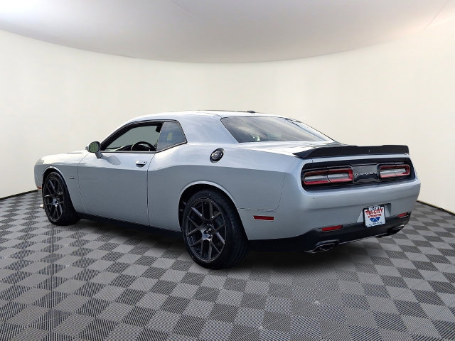 Used 2019 Dodge Challenger R/T w/ Shaker Package RWD image 4