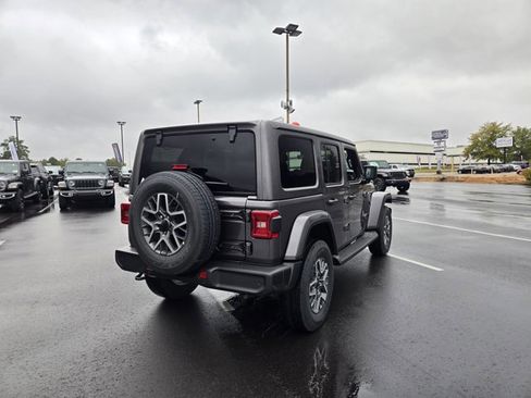 New 2026 Jeep Wrangler Sahara AWD/4WD image 6
