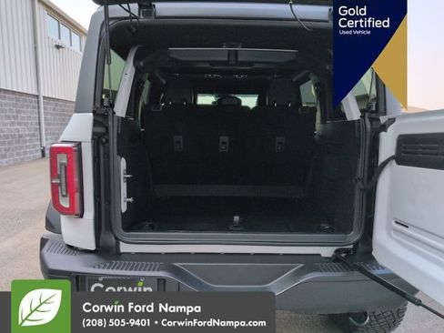 Used 2023 Ford Bronco Badlands w/ Sasquatch Package AWD/4WD image 29