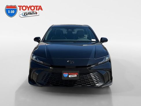 Certified 2025 Toyota Camry SE FWD image 8