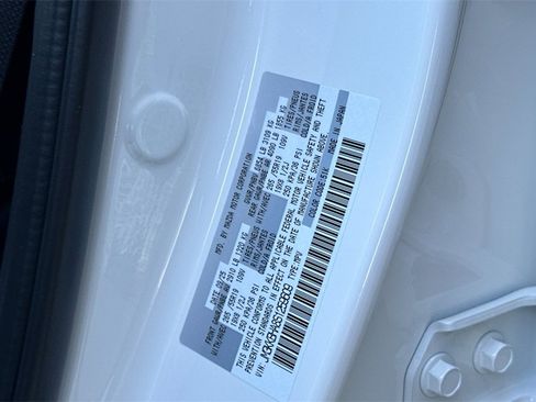 New 2025 MAZDA CX-90 Plug-In Hybrid w/ Preferred image 28