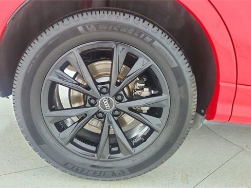 Used 2023 Audi Q3 2.0T Premium Plus w/ Premium Plus Package image 60