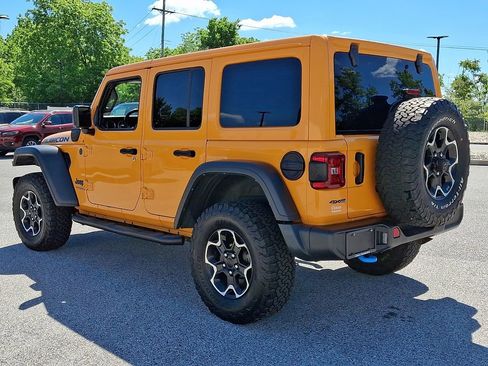 Used 2021 Jeep Wrangler Unlimited Rubicon 4xe w/ Dual Top Group AWD/4WD image 7