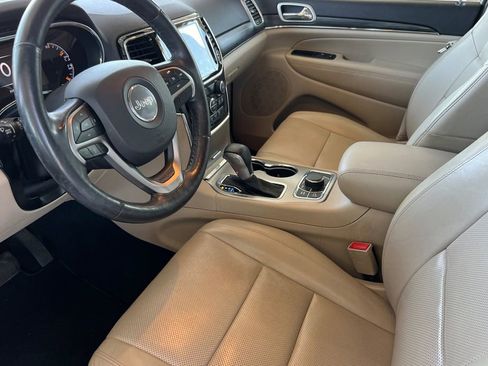 Used 2019 Jeep Grand Cherokee Limited w/ Luxury Group II AWD/4WD image 5