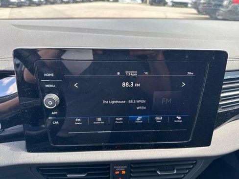 Used 2025 Volkswagen Jetta S FWD image 30