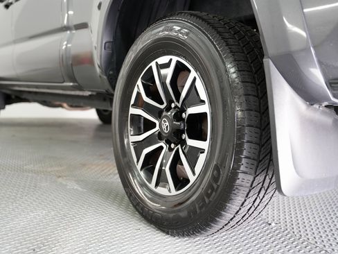 Used 2021 Toyota Tacoma TRD Sport image 62