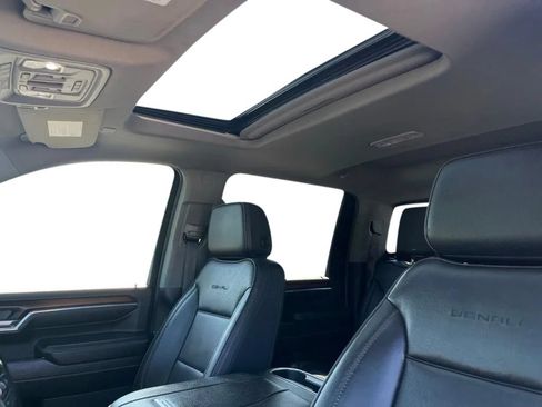 Used 2024 GMC Sierra 2500 Denali w/ Denali Reserve Package AWD/4WD image 22