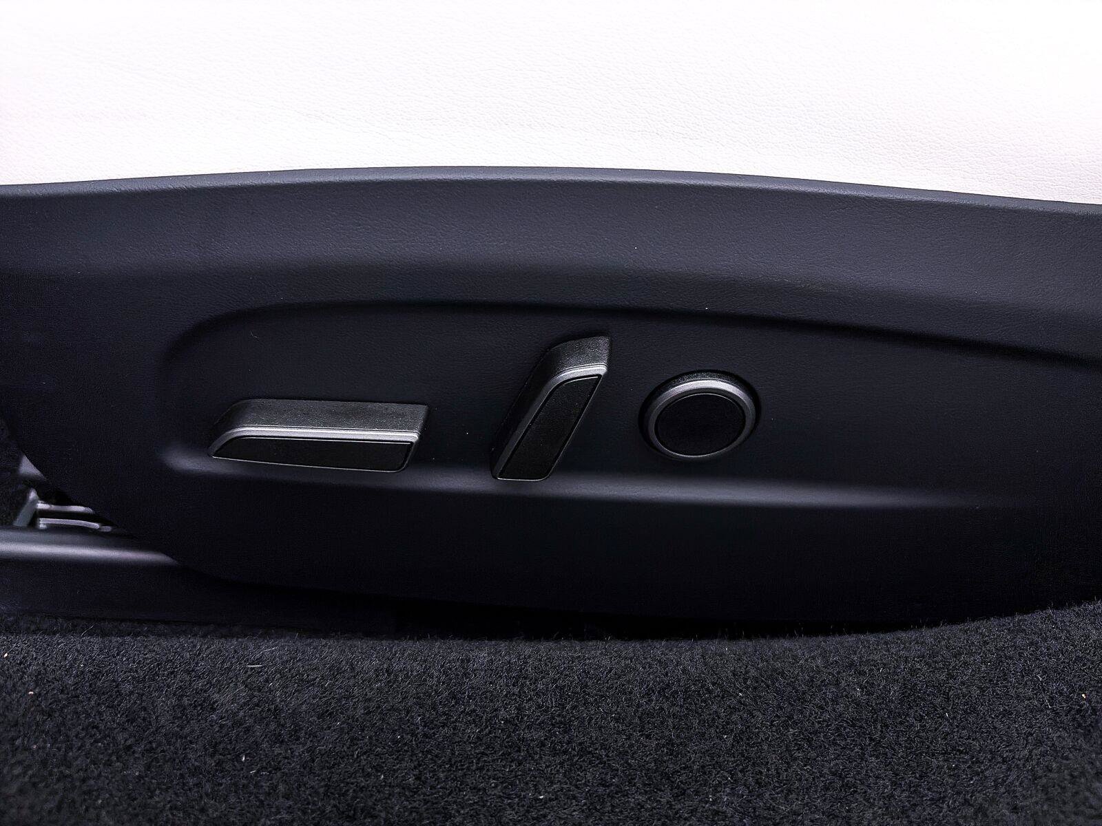 Used 2024 Tesla Model 3 Performance AWD/4WD image 20