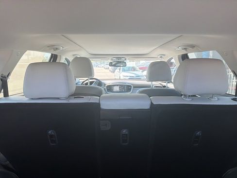 Used 2020 Kia Sorento SX image 10