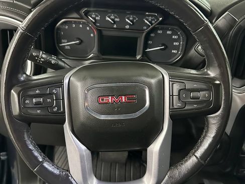 Used 2022 GMC Sierra 1500 SLT w/ SLT Premium Plus Package AWD/4WD image 15