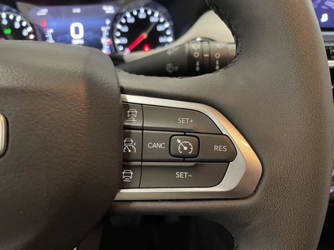 Used 2025 Jeep Compass Limited AWD/4WD image 22
