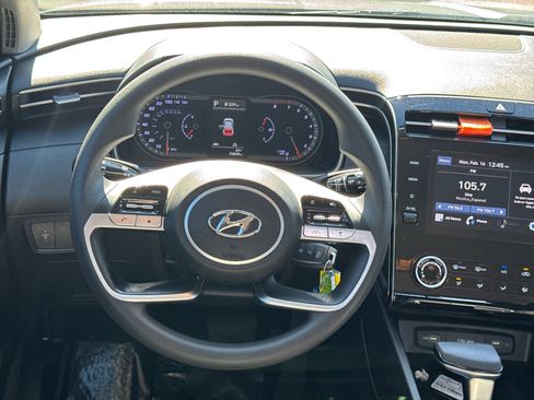 Certified 2023 Hyundai Tucson SE image 24