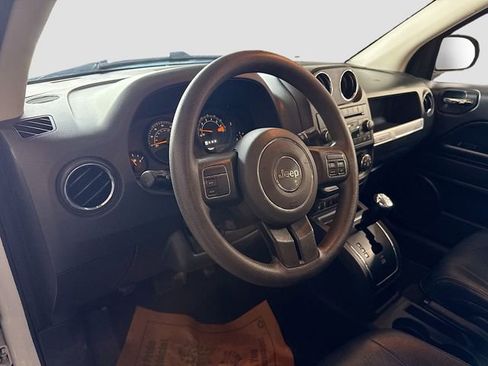 Used 2015 Jeep Compass Sport w/ Power Value Group image 10