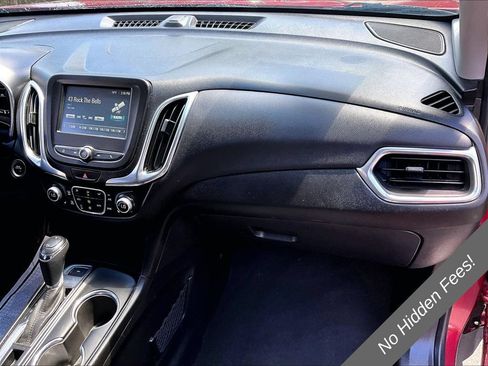 Used 2018 Chevrolet Equinox LT AWD/4WD image 15