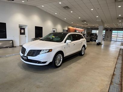 Used 2018 Lincoln MKT AWD w/ Technology Package