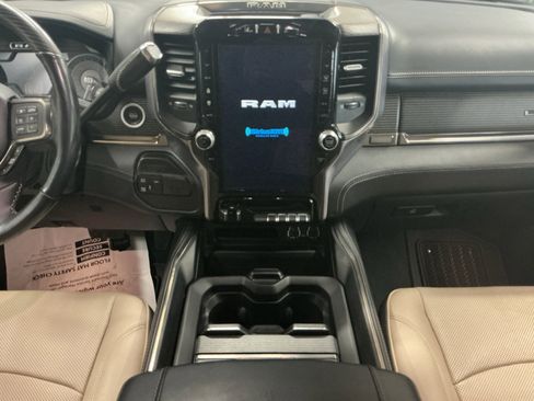 Used 2020 RAM 2500 Limited AWD/4WD image 11