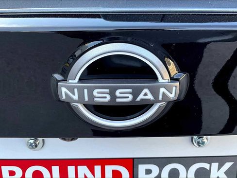 New 2026 Nissan Kicks SR image 8