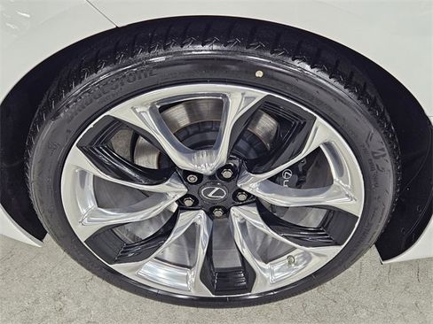 Used 2023 Lexus LC 500 Convertible image 10