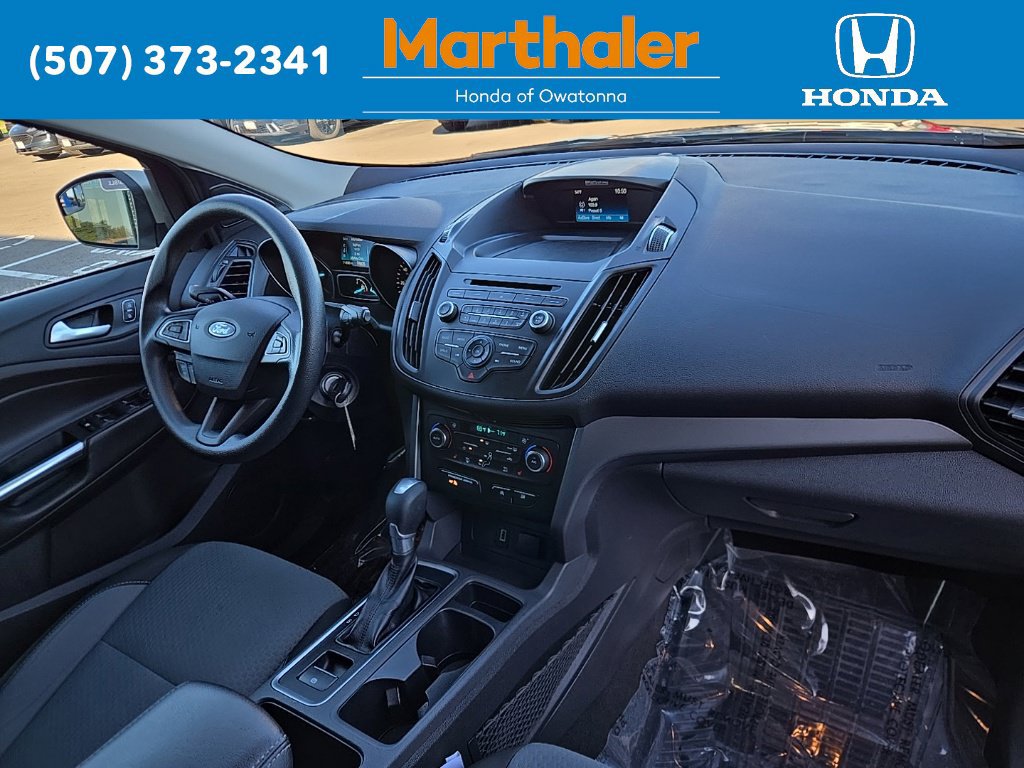 Used 2017 Ford Escape SE w/ SE Cold Weather Package AWD/4WD image 21