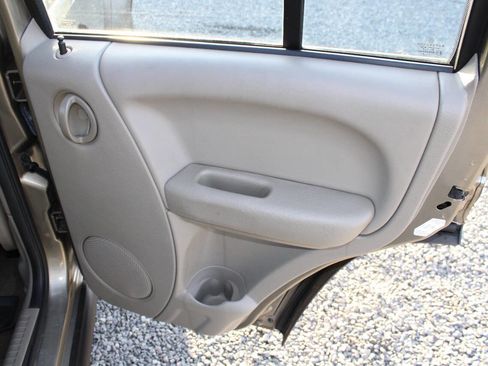 Used 2006 Jeep Liberty Sport image 22