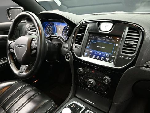Used 2015 Chrysler 300 S w/ 300S Premium Group RWD image 11