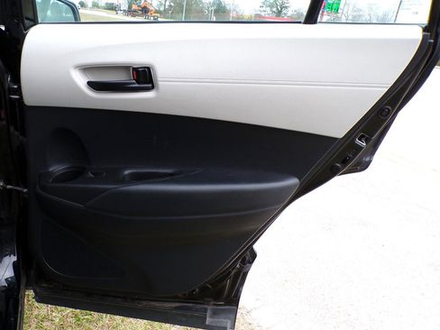 Used 2022 Toyota Corolla Cross L FWD image 28