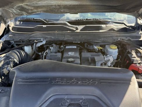 Used 2023 RAM 3500 Tradesman AWD/4WD image 9